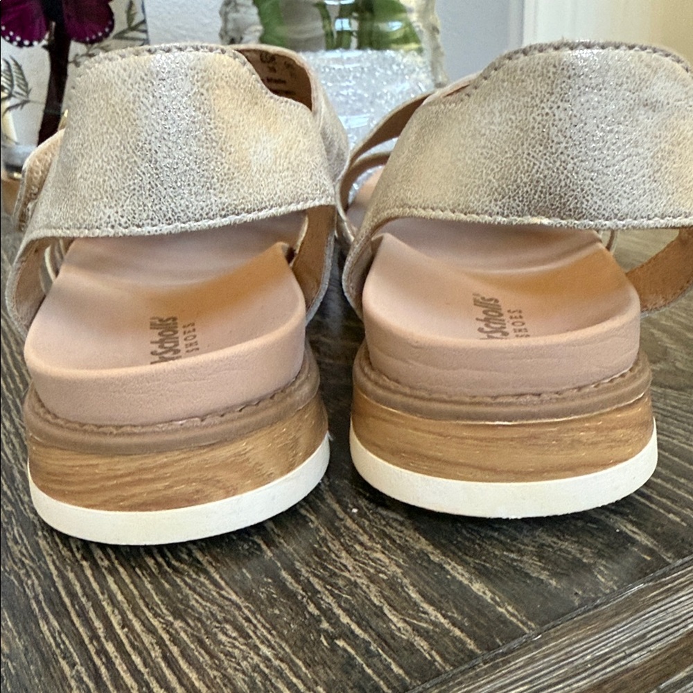 Dr. Scholl’s Island - Picture 6 of 10